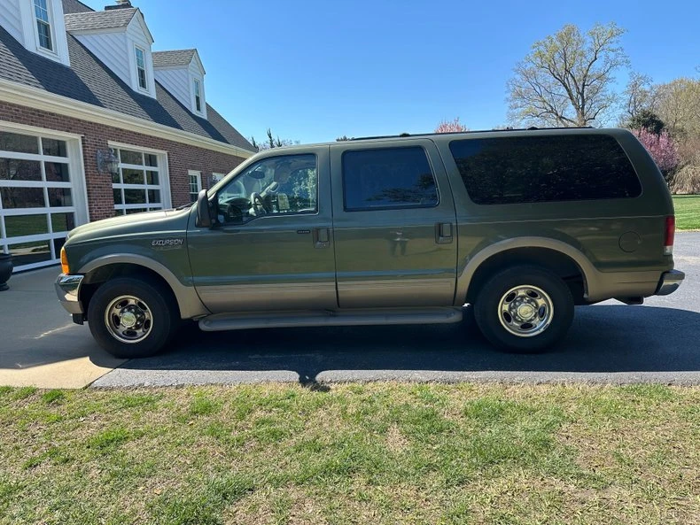 2000 Ford Excursion - Image 3 of 12