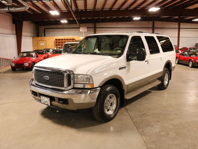 2000 Ford Excursion - Image 2 of 31