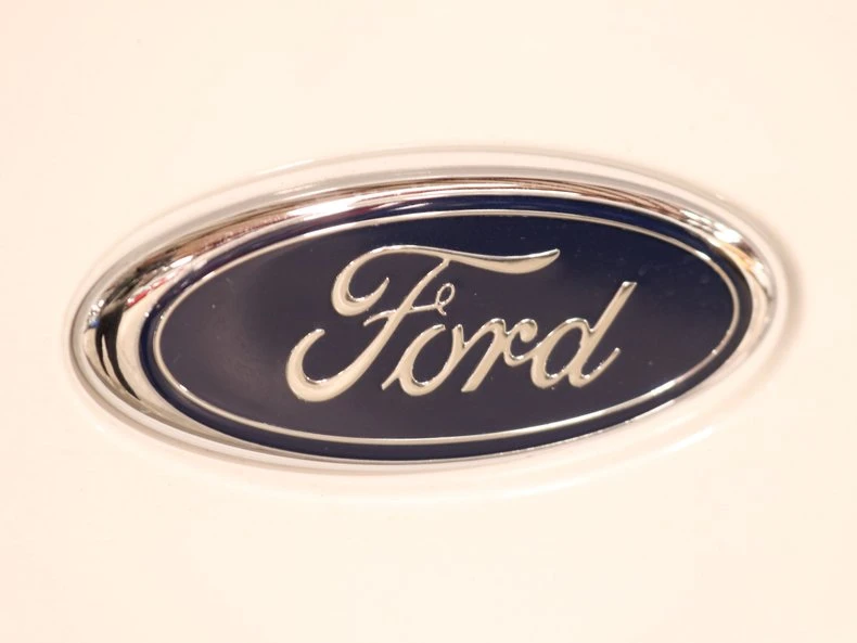 2000 Ford Excursion - Image 14 of 31