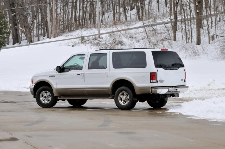 2000 Ford Excursion - Image 3 of 11