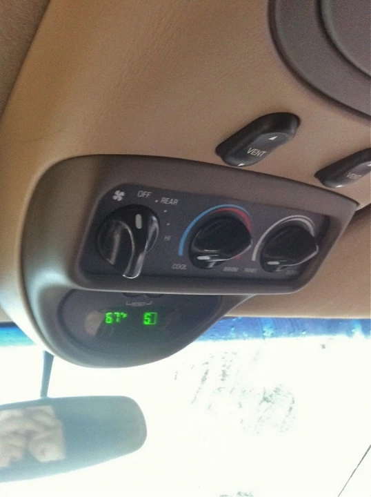 2000 Ford Excursion - Image 15 of 31