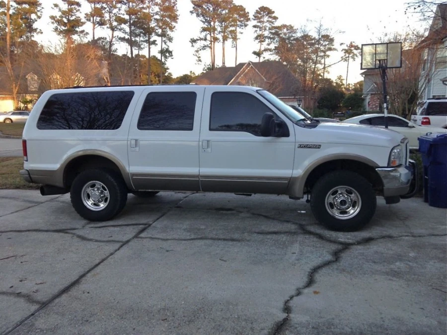 2000 Ford Excursion - Image 26 of 31