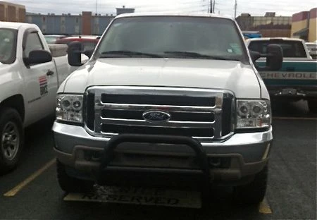 2000 Ford Excursion - Image 22 of 31