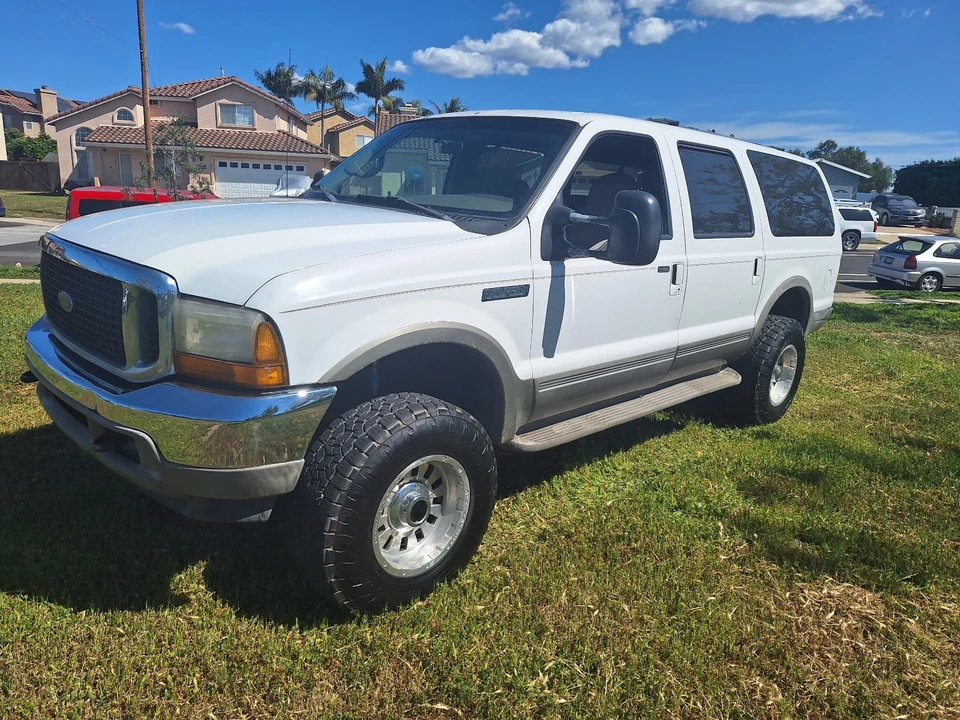 2000 Ford Excursion - Image 18 of 21