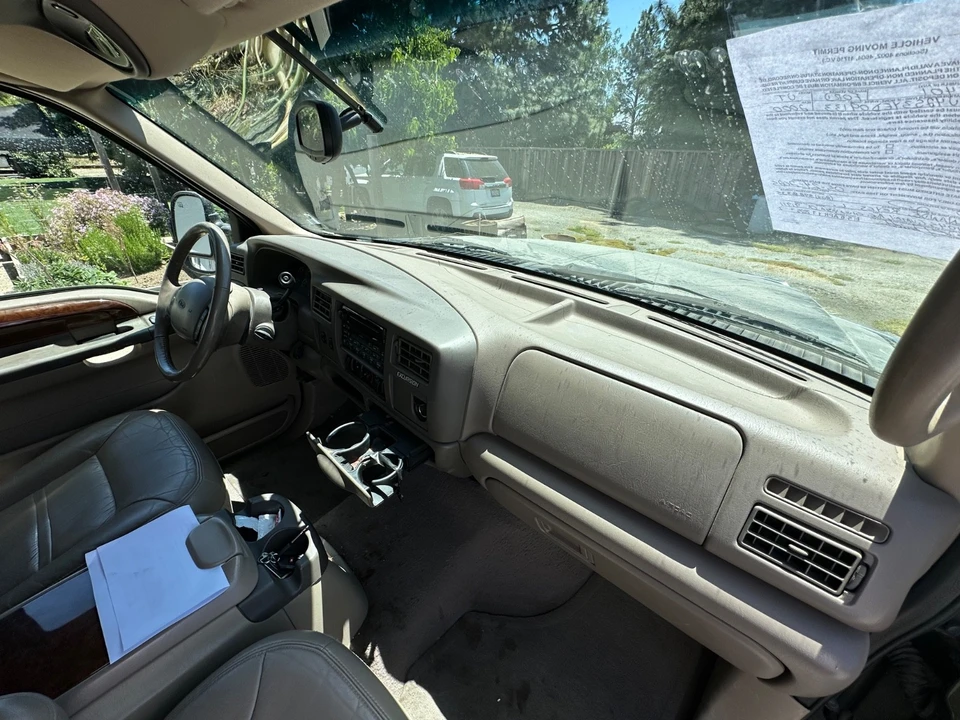 2000 Ford Excursion - Image 9 of 12