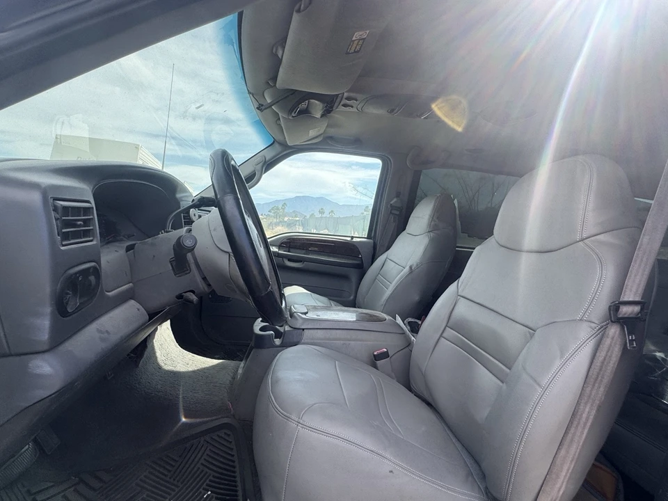 2000 Ford Excursion - Image 6 of 9