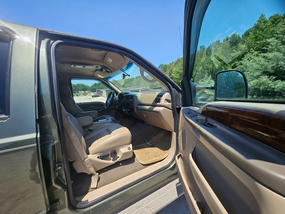 2000 Ford Excursion - Image 12 of 18