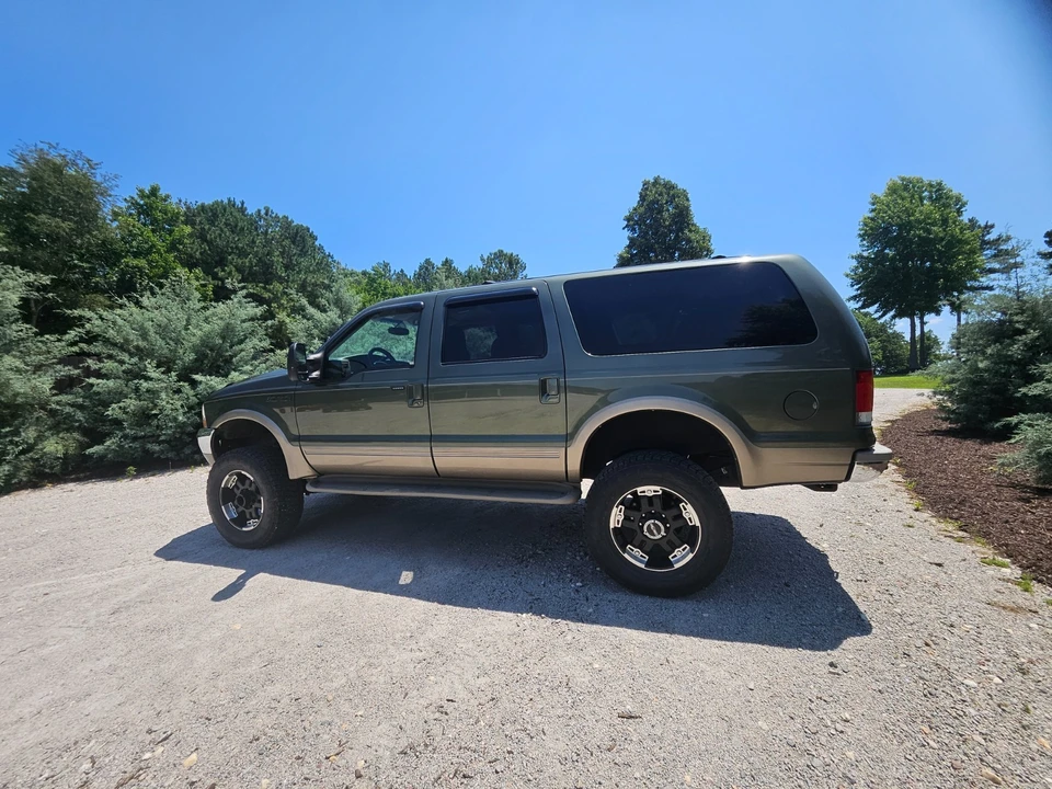 2000 Ford Excursion - Image 5 of 18