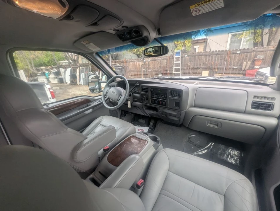 2000 Ford Excursion - Image 14 of 19