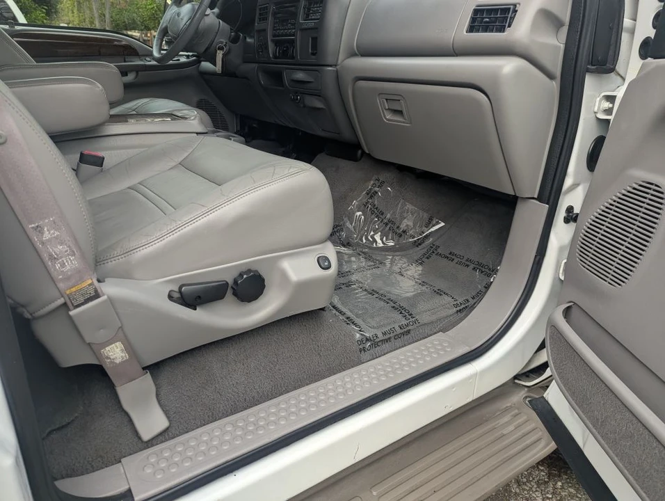 2000 Ford Excursion - Image 15 of 19