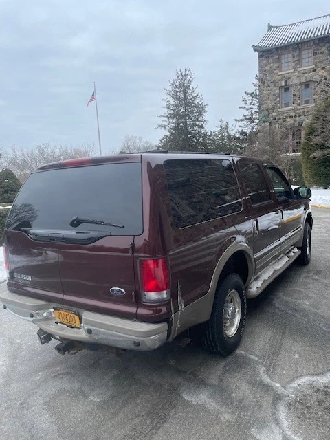 2000 Ford Excursion - Image 3 of 17