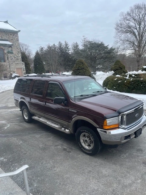 2000 Ford Excursion - Image 2 of 17