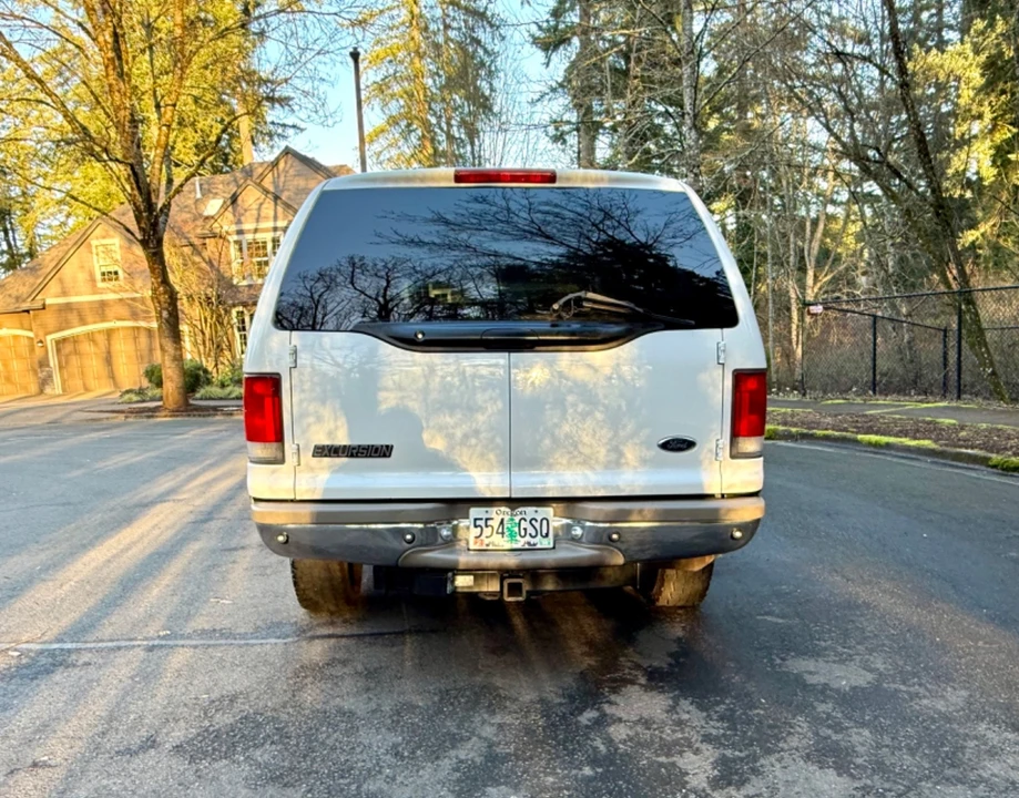 2000 Ford Excursion - Image 4 of 21