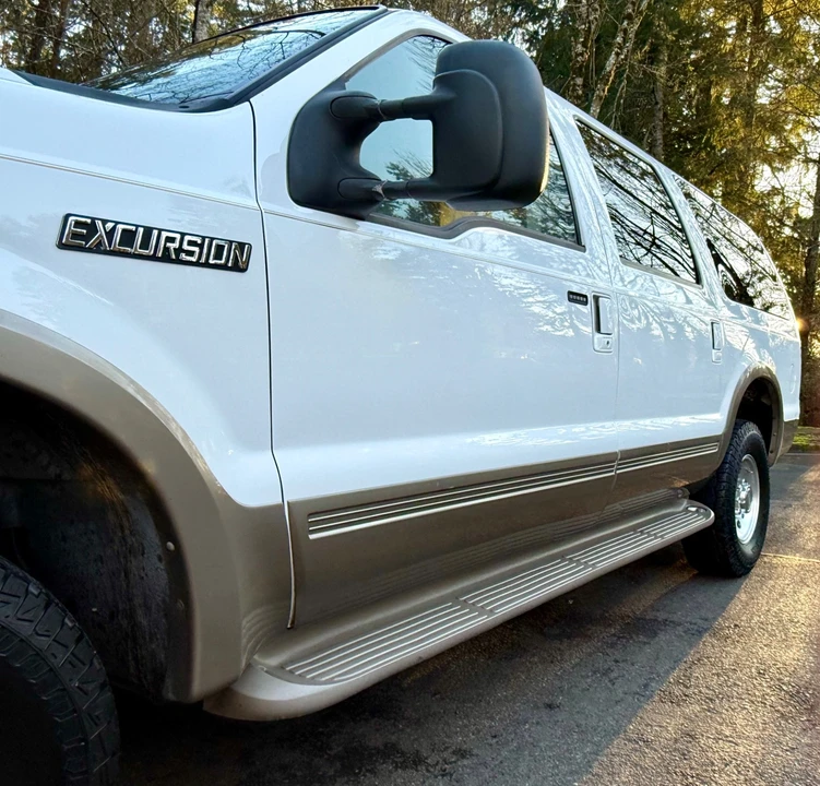2000 Ford Excursion - Image 12 of 21