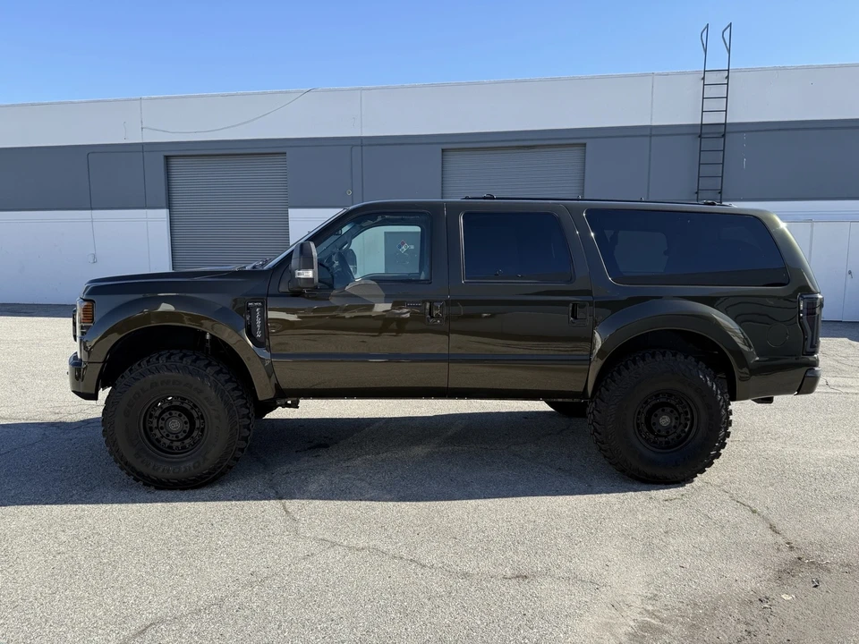 2000 Ford Excursion - Image 8 of 21
