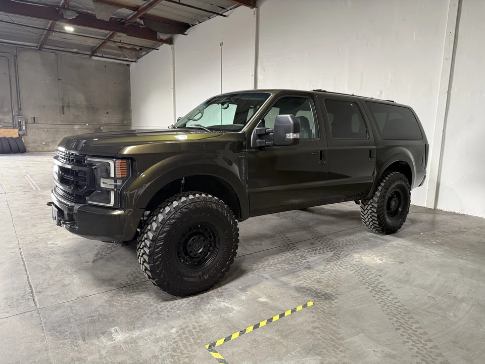 2000 Ford Excursion - Image 12 of 21