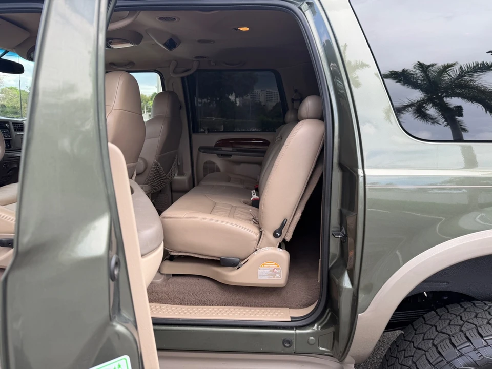 2000 Ford Excursion - Image 21 of 31