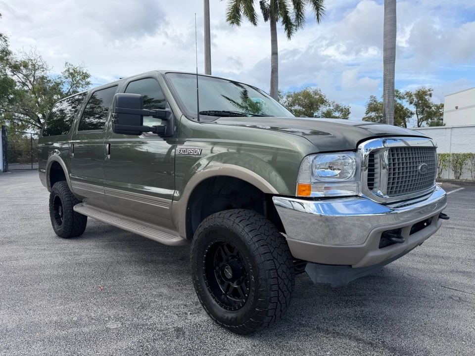 2000 Ford Excursion - Image 2 of 31