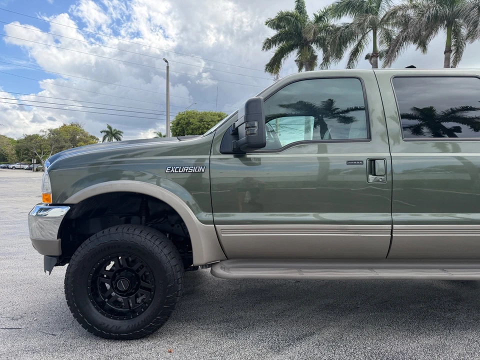 2000 Ford Excursion - Image 4 of 31
