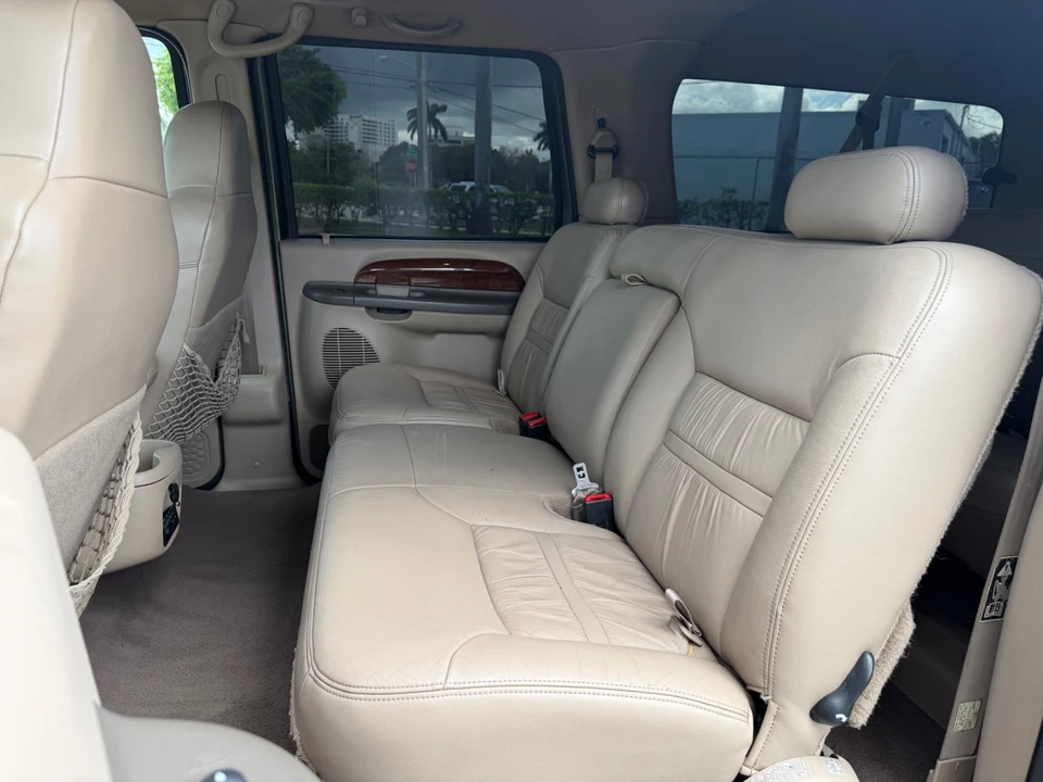2000 Ford Excursion - Image 23 of 31