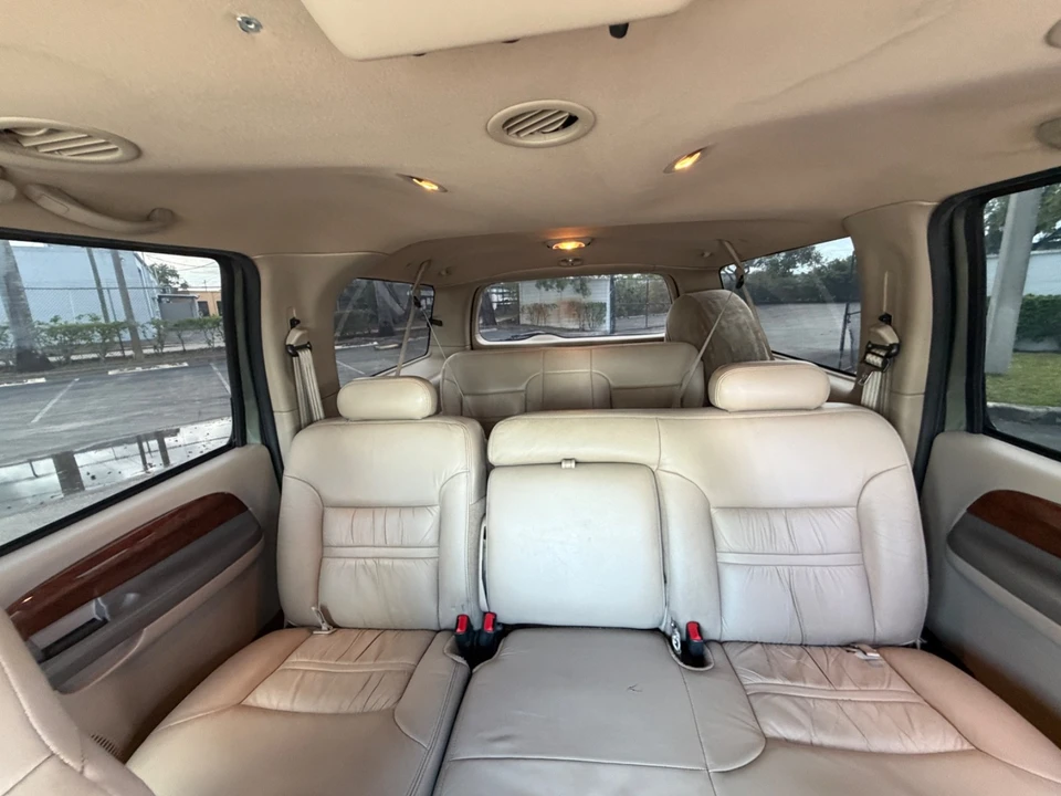 2000 Ford Excursion - Image 26 of 31