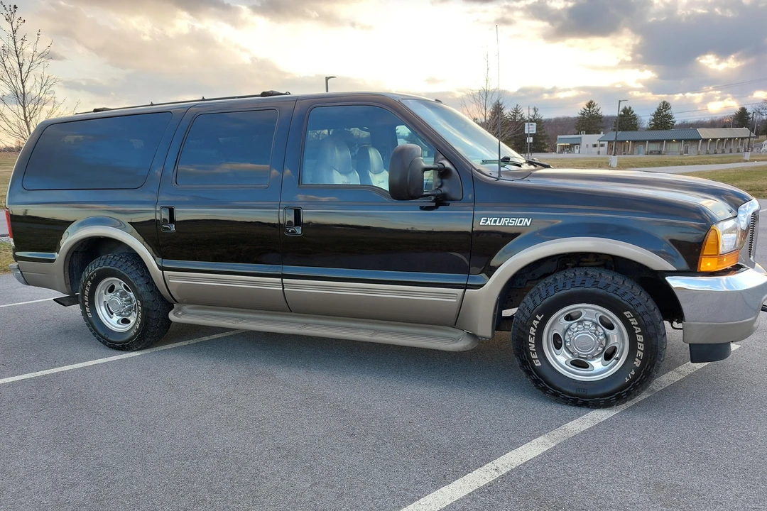 2000 Ford Excursion - Image 18 of 31