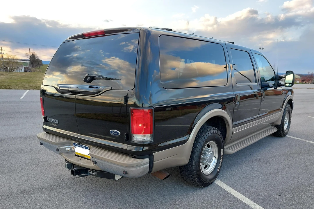 2000 Ford Excursion - Image 15 of 31