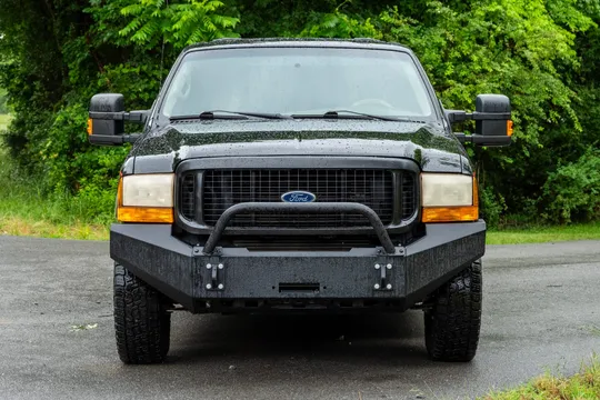 2000 Ford Excursion - Image 2 of 31
