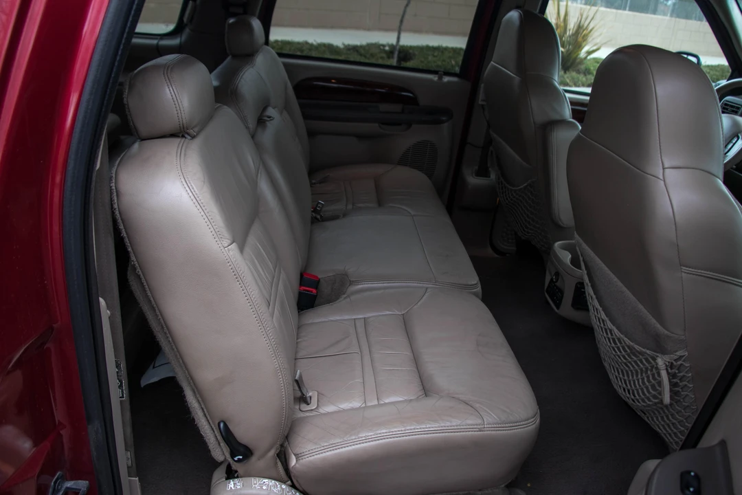 2000 Ford Excursion - Image 18 of 31