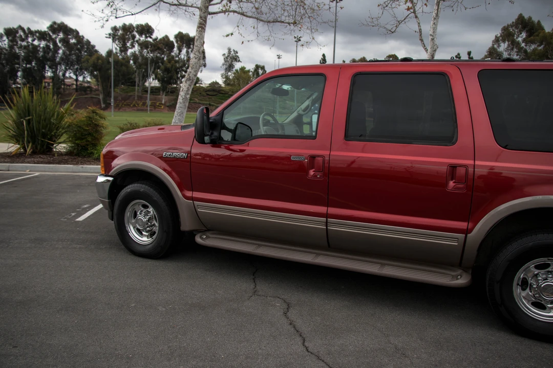 2000 Ford Excursion - Image 7 of 31