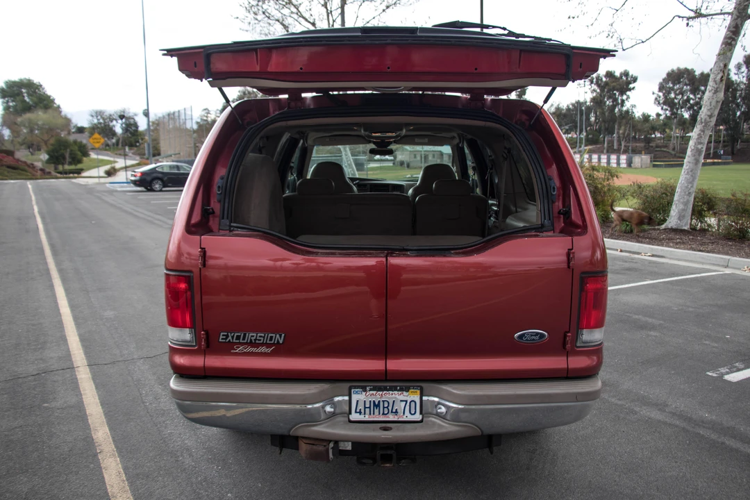 2000 Ford Excursion - Image 10 of 31