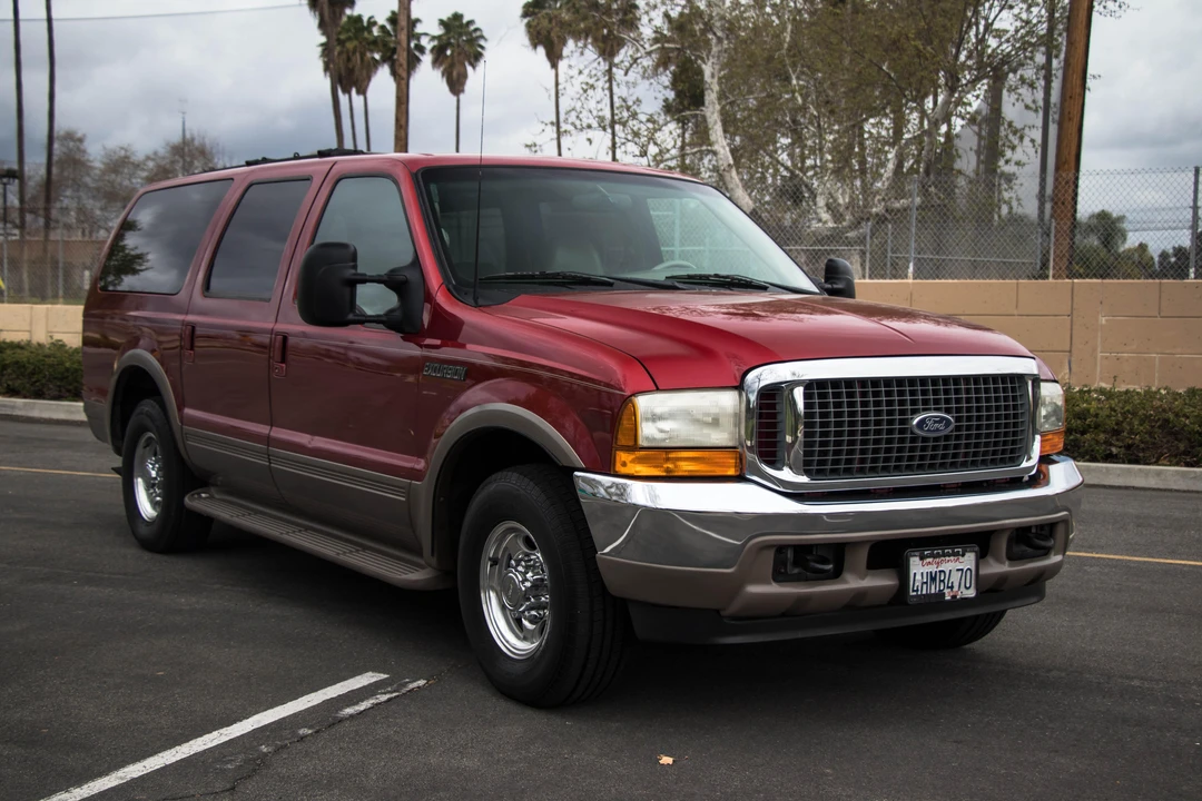 2000 Ford Excursion - Image 3 of 31