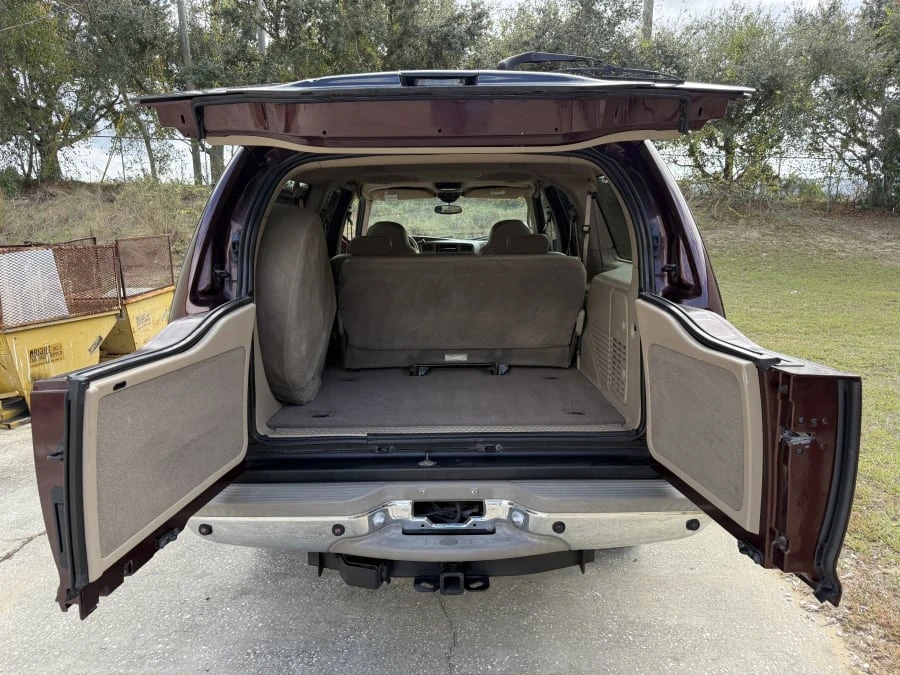 2000 Ford Excursion - Image 13 of 17
