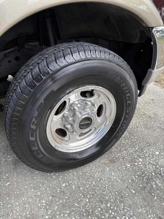 2000 Ford Excursion - Image 7 of 17