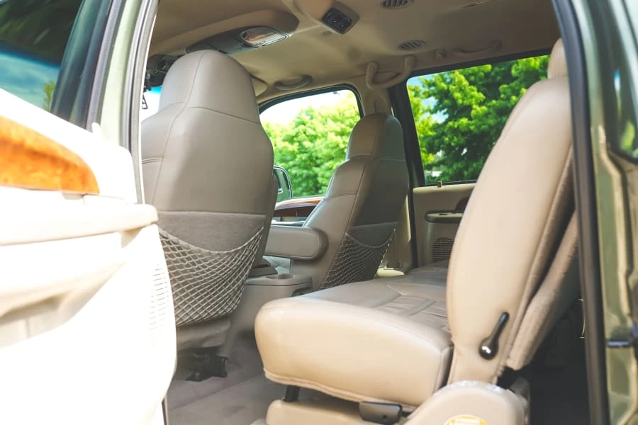 2000 Ford Excursion - Image 13 of 31