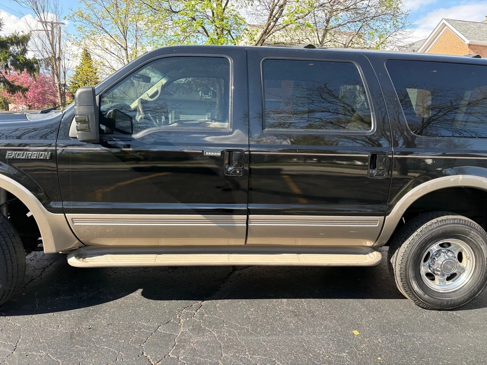 2000 Ford Excursion - Image 16 of 31