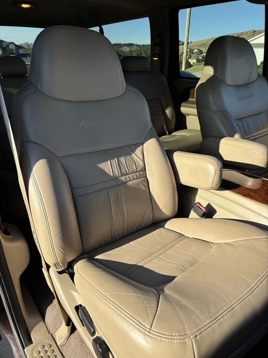 2000 Ford Excursion - Image 28 of 31