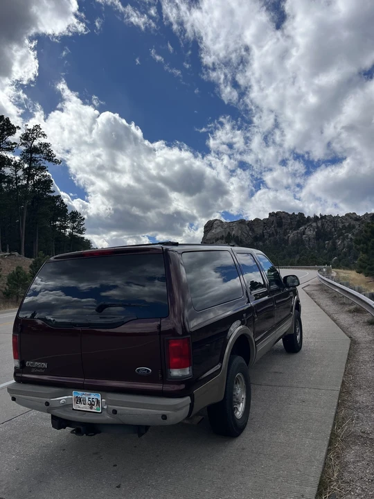 2000 Ford Excursion - Image 16 of 31