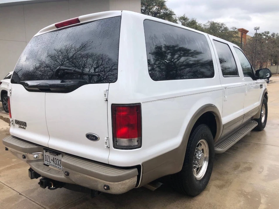 2000 Ford Excursion - Image 11 of 20