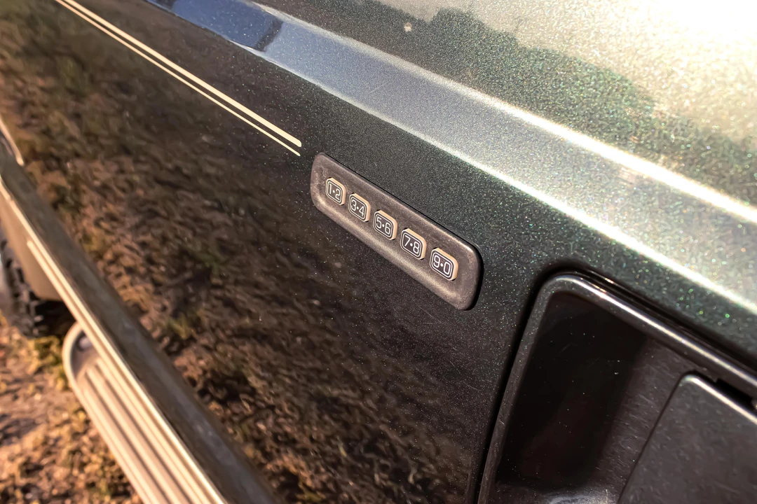 2000 Ford Excursion - Image 26 of 31