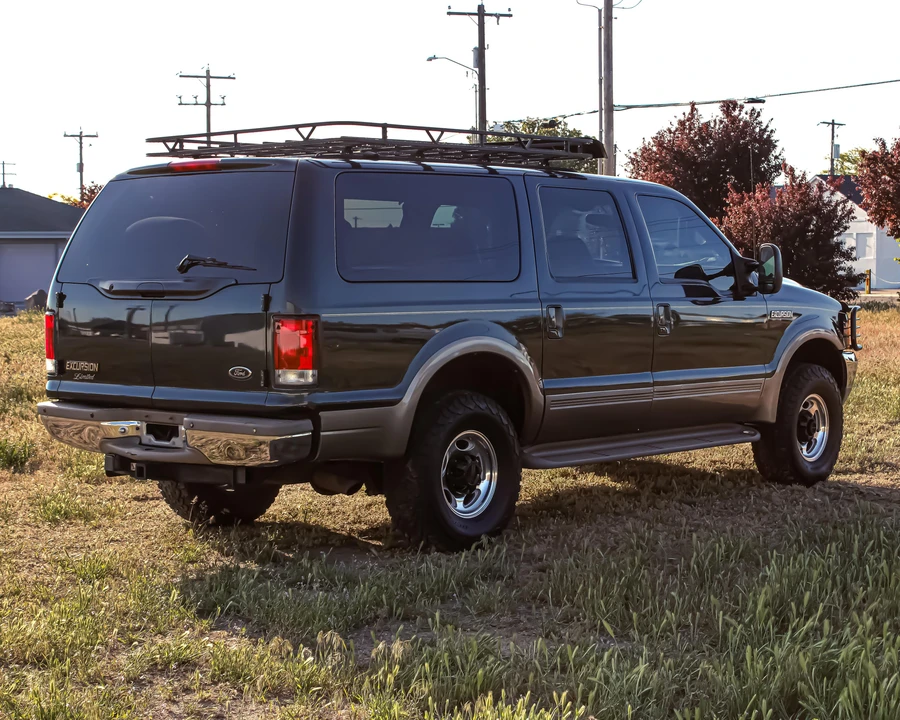 2000 Ford Excursion - Image 16 of 31