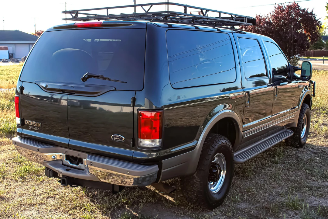 2000 Ford Excursion - Image 5 of 31