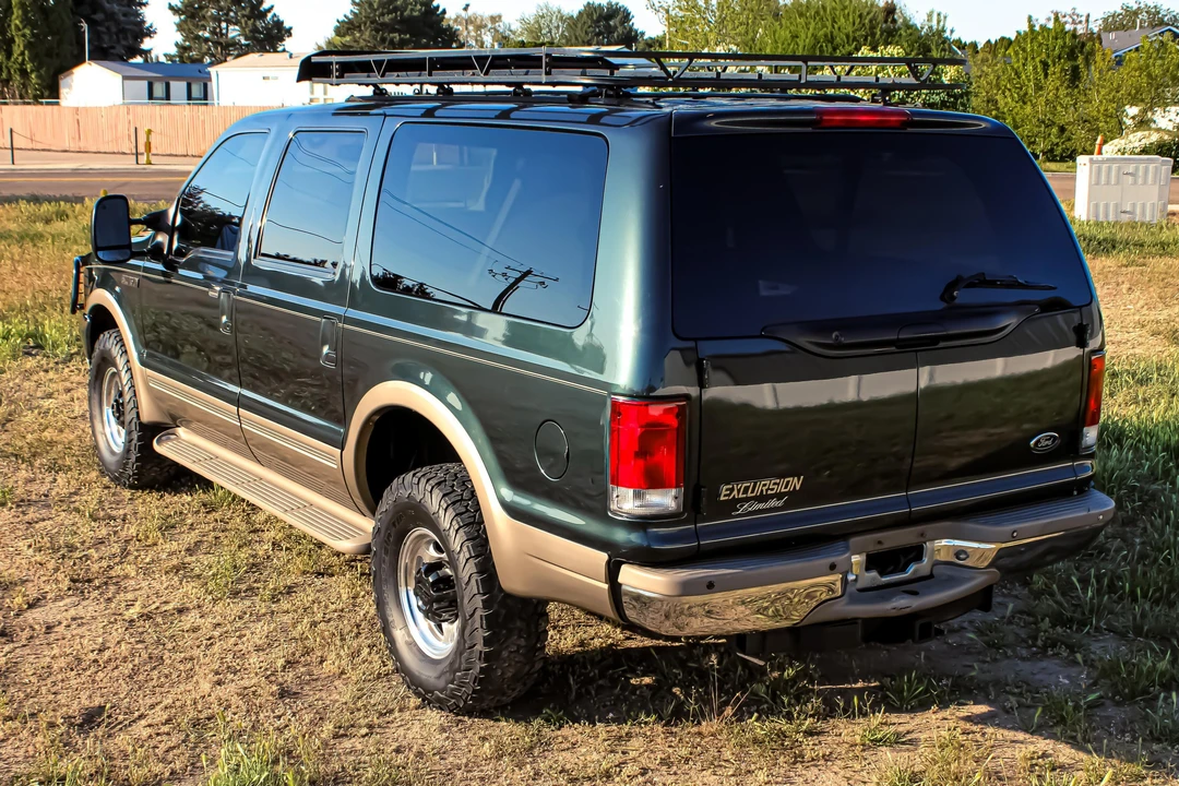 2000 Ford Excursion - Image 4 of 31
