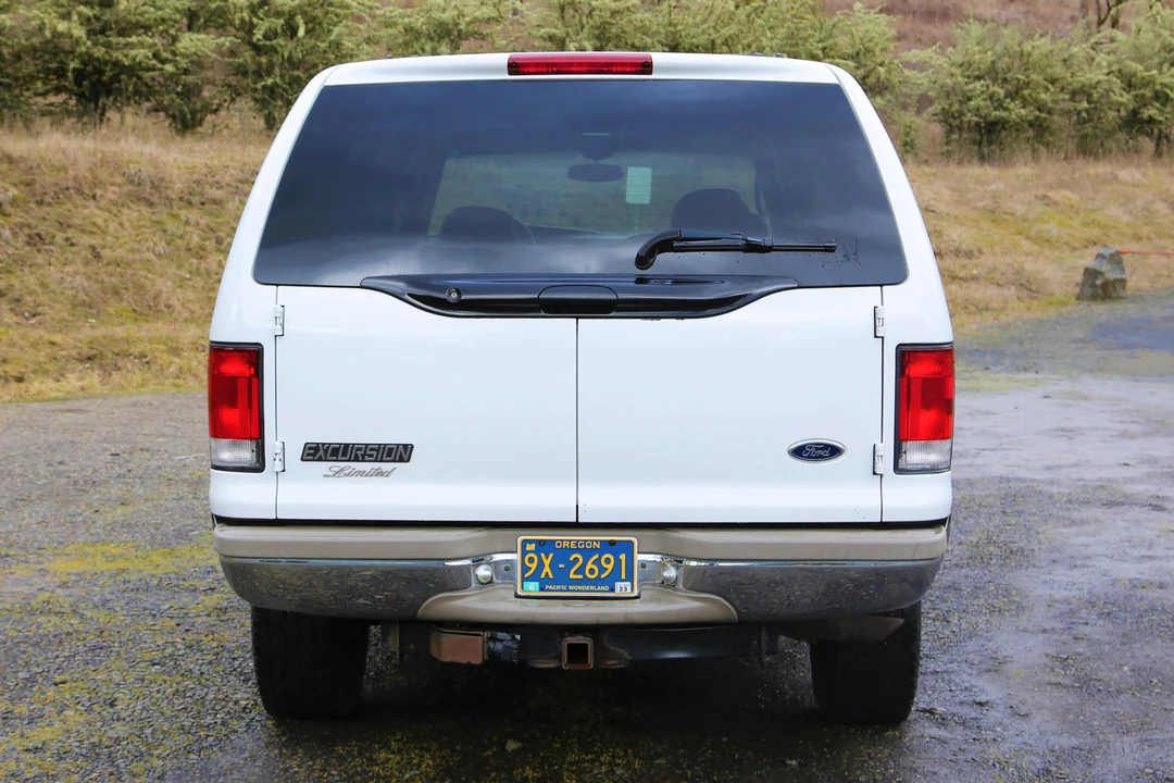 2000 Ford Excursion - Image 5 of 21