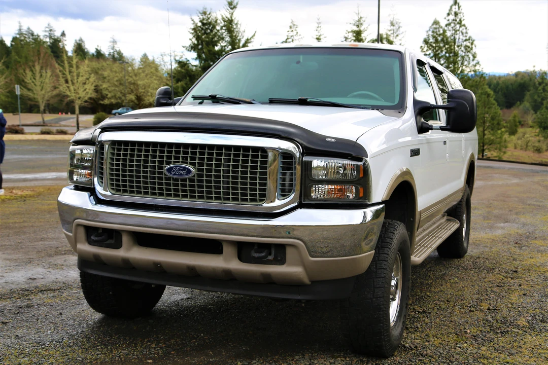 2000 Ford Excursion - Image 7 of 21