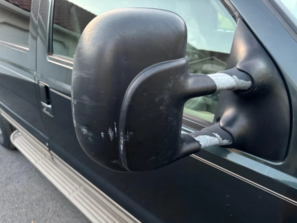 2000 Ford Excursion - Image 14 of 31