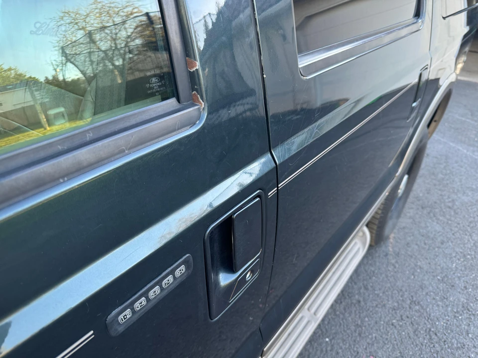 2000 Ford Excursion - Image 22 of 31