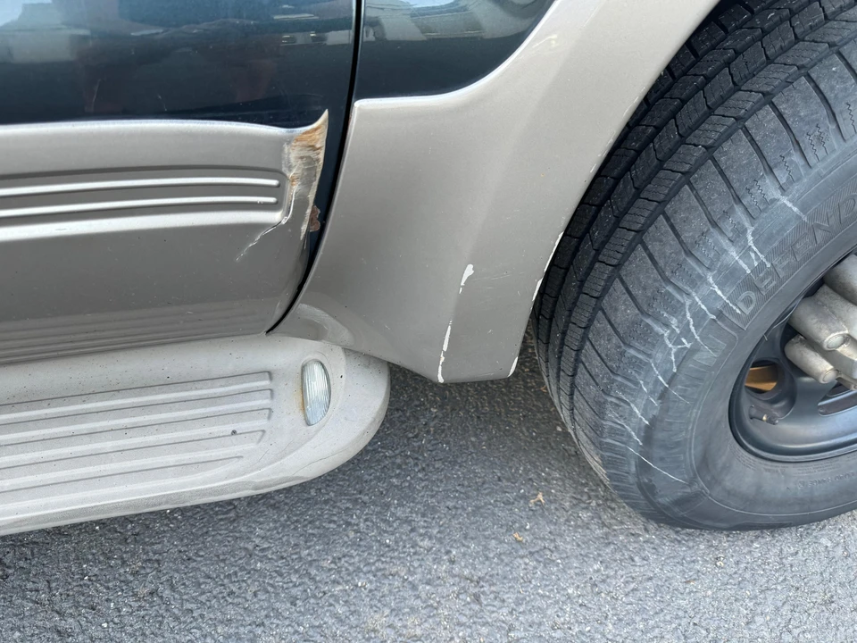 2000 Ford Excursion - Image 28 of 31