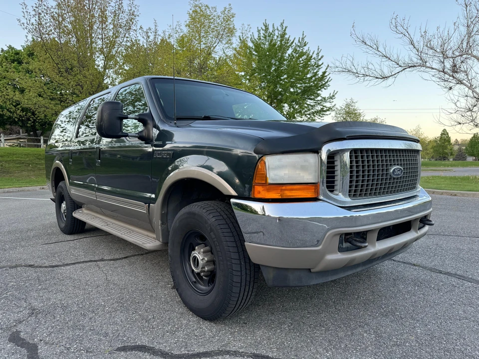 2000 Ford Excursion - Image 11 of 31