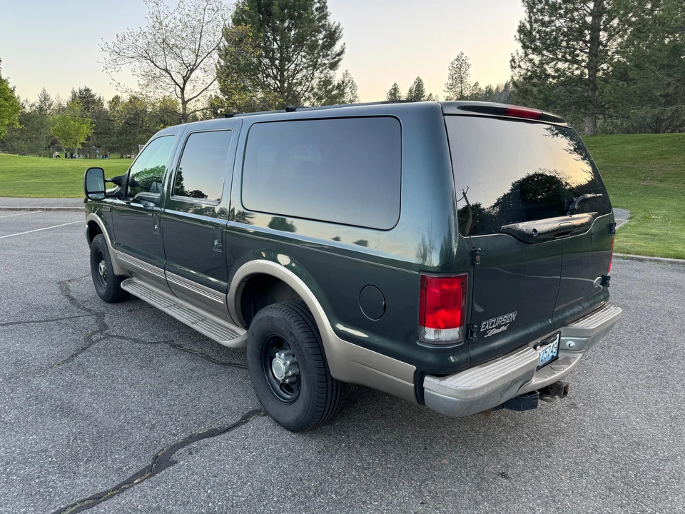 2000 Ford Excursion - Image 8 of 31